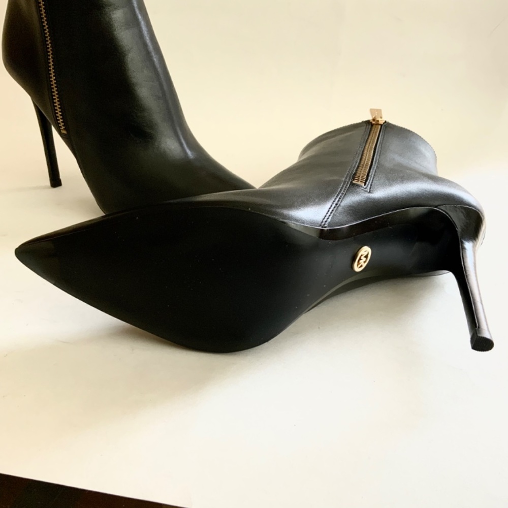 Michael Kors Keke Black Leather Ankle Boots Stiletto Heel Pointed Toe Bootie 9.5 - Picture 8 of 15